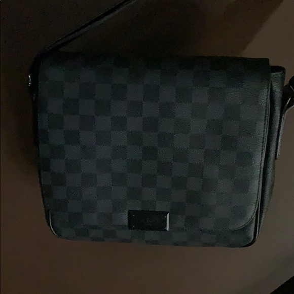 Louis Vuitton Other - Louis Vuitton messenger bag